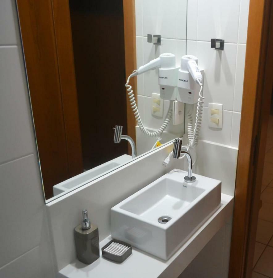 Apartamento Solar Dos Peixes Appartamento Praia do Forte Esterno foto